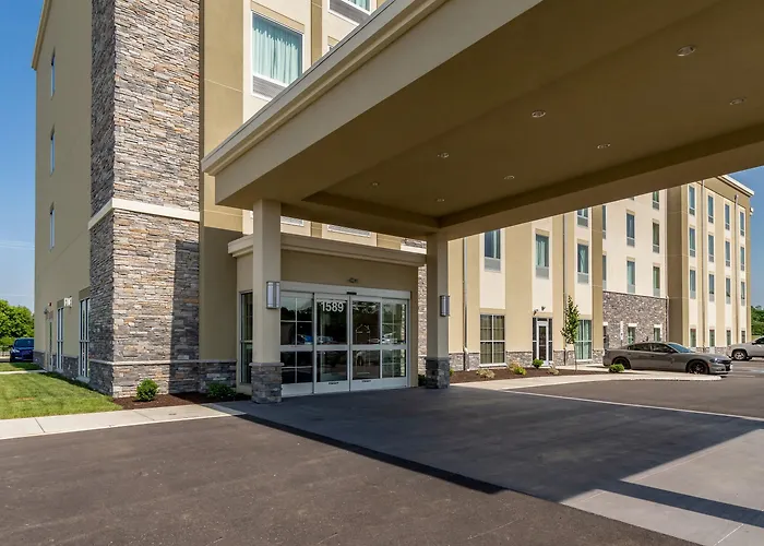 Comfort Inn & Suites - Harrisburg Airport - Hershey South