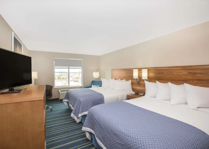 Days Inn & Suites By Wyndham Kearney Ne