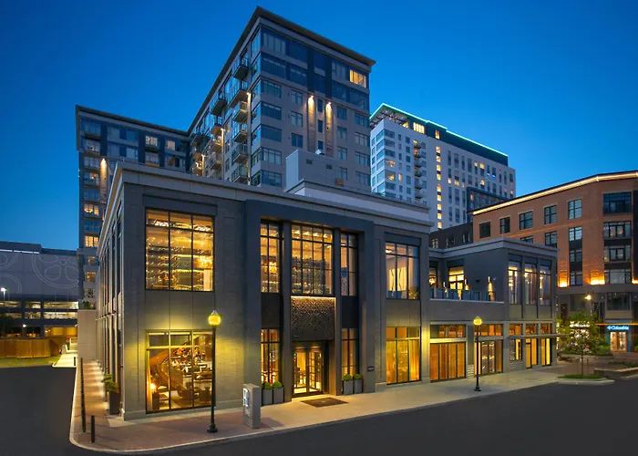 The Row Hotel At Assembly Row, Autograph Collection