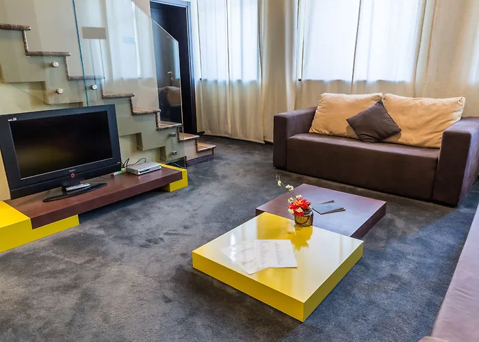 Cosmopolitan Hotel & Wellness