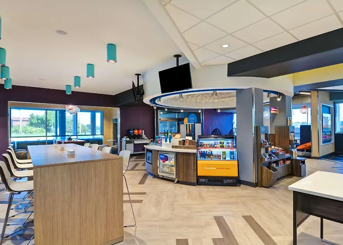 Tru By Hilton Syracuse North Airport Area