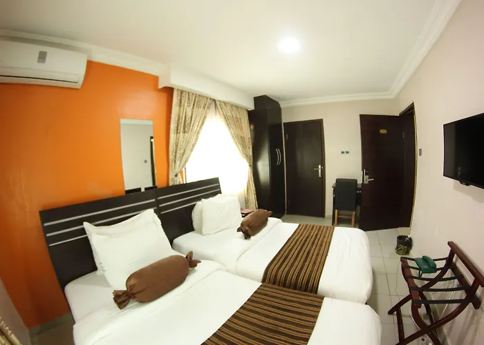 Celia'S Suites