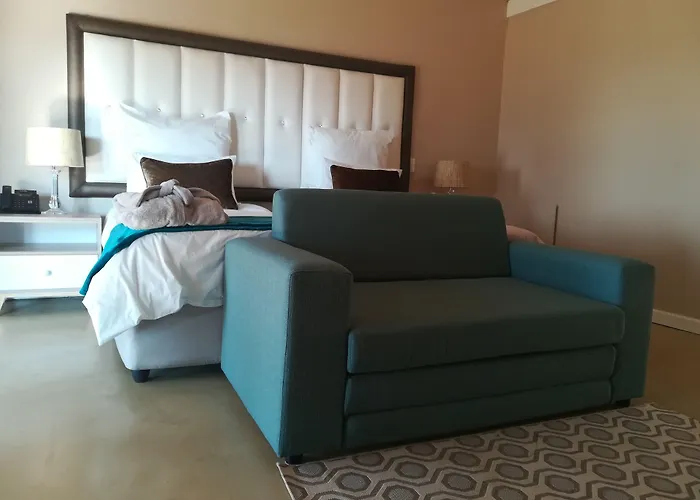 Mount Shekinah Country Hotel