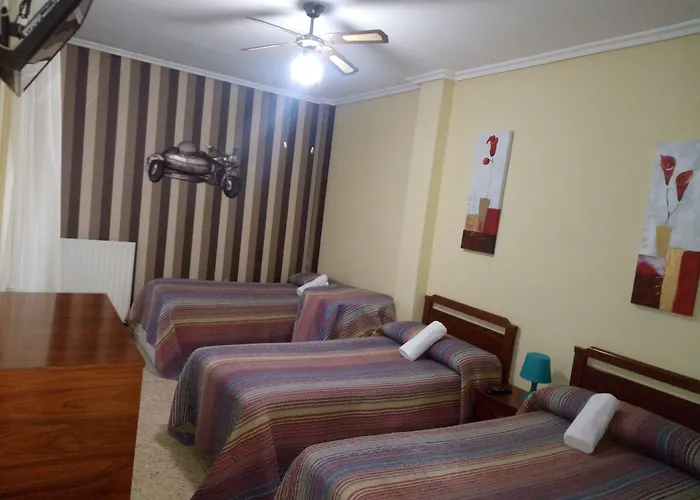 Pension Cinco Villas