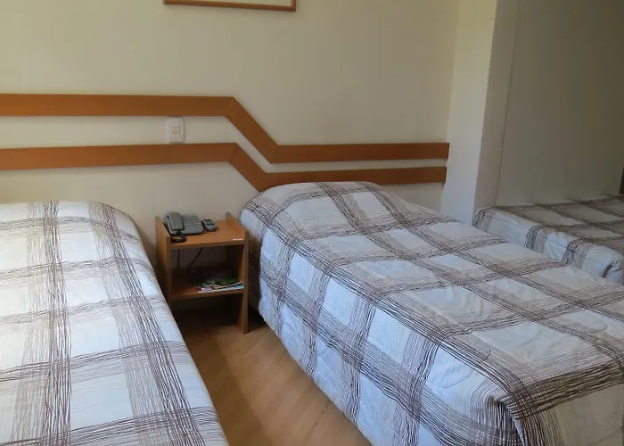 Adoro Hotel