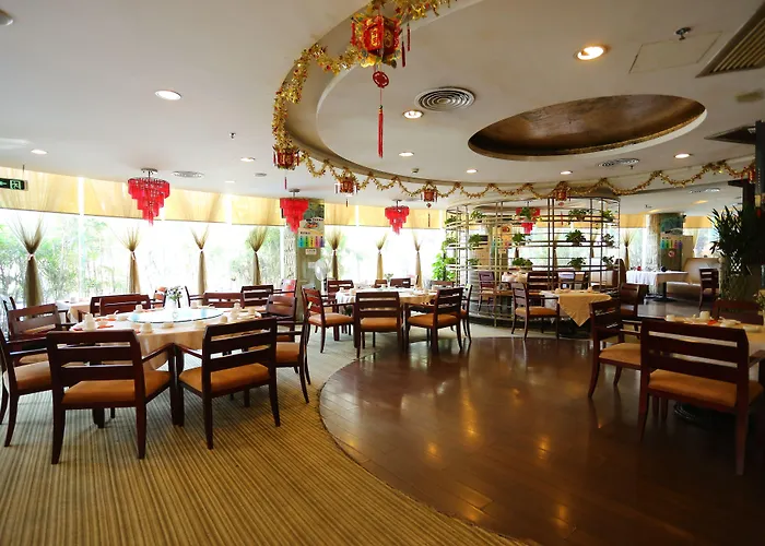 Royal Crown Hotel