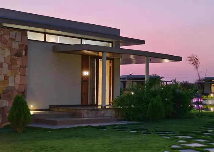 Araiya Gir,A Mavintara Resort