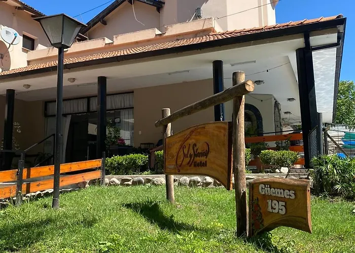 Hotel Sol Y Sierras