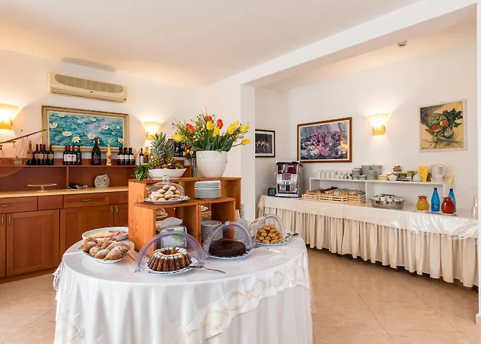 Albergo Villa A Mare