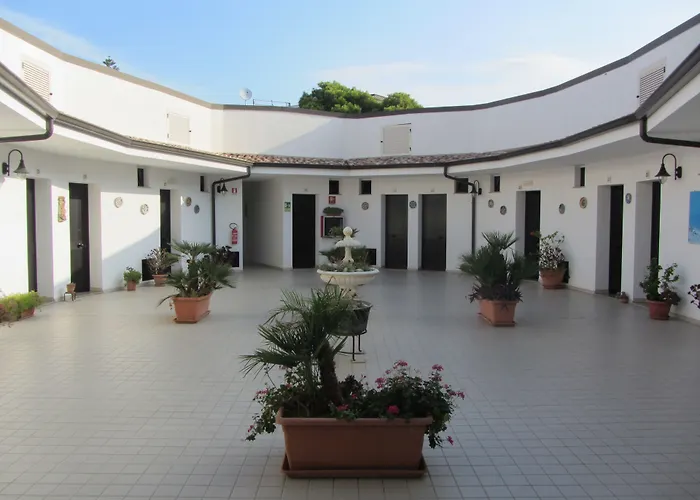 Hotel L'Ancora ex Incoronato