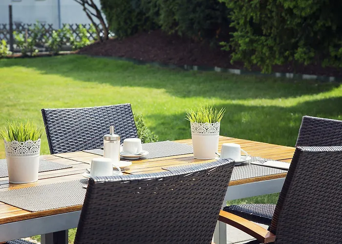 Hotel Loewenguth - Das Freundliche Gemuetliche Budget Hotel