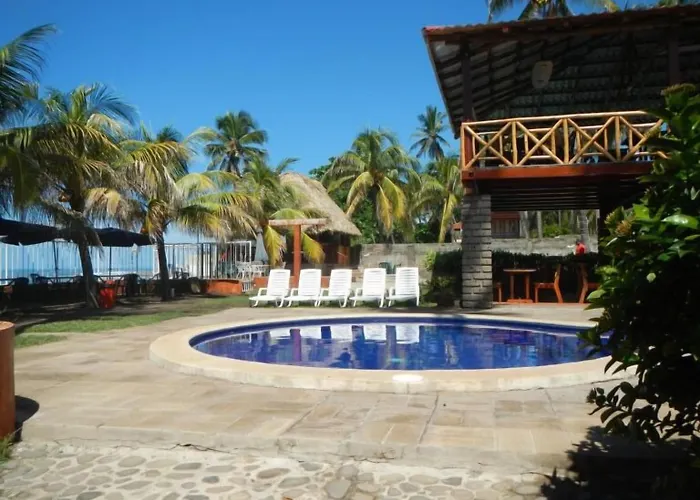 Punta Roca Surf Resort
