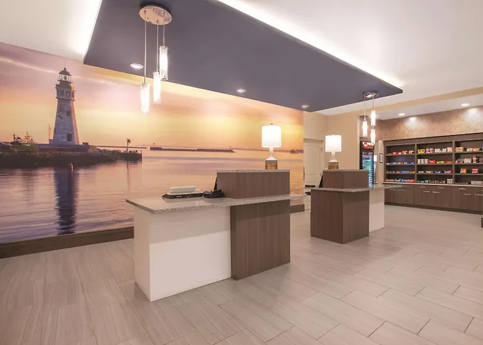 La Quinta By Wyndham Buffalo Amherst
