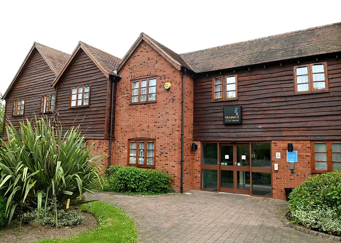 Meadow Farm Redditch By Marstons Inns