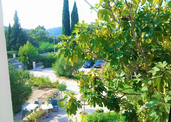 Les Jardins de Bormes, hôtel adult only avec piscine chauffée, jacuzzi et sauna