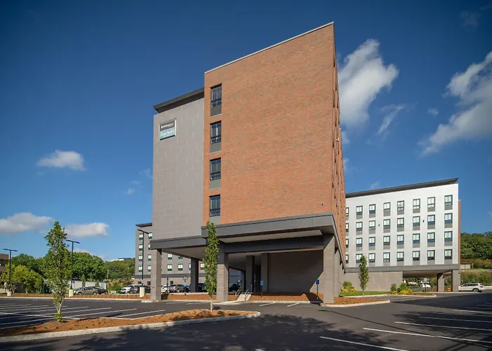 Fairfield Inn & Suites By Marriott Boston Waltham