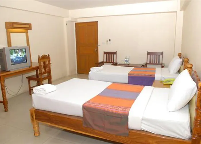 ทรัพย์มุกดา แกรนด์ โฮเทล Submukda Grand Hotel