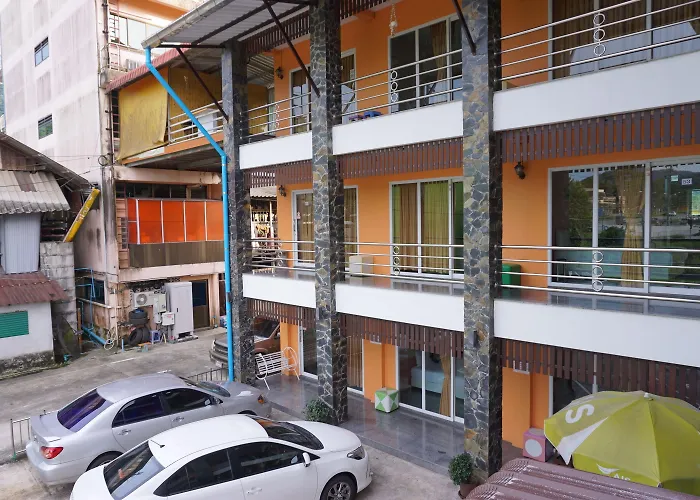 B And B Hotel