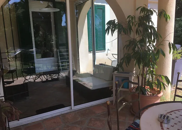 Hotel La Mandarinette à La Seyne-sur-Mer