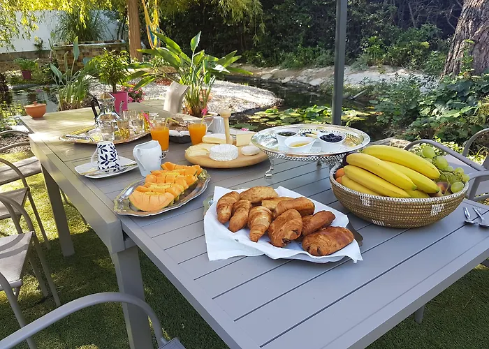 La Villa Des Sens Lattes