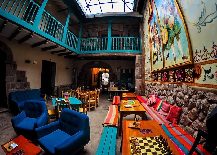 Nao Victoria Hostel