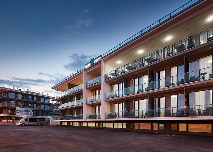 Lisi Hills Hotel