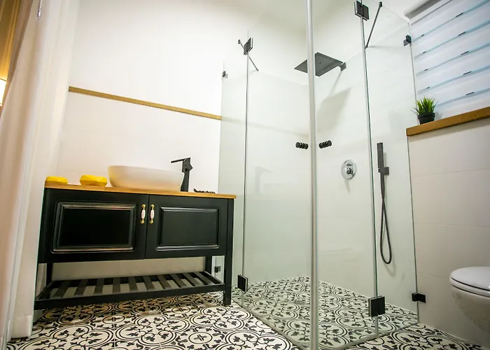 Eshel Mansion - Boutique Suites