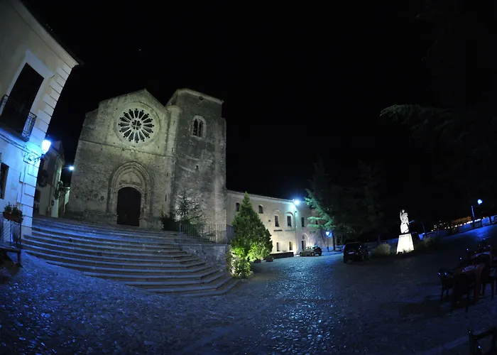 Castello Di Altomonte