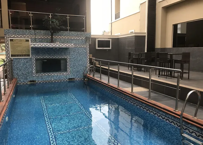 Ritz - Carinton Suites