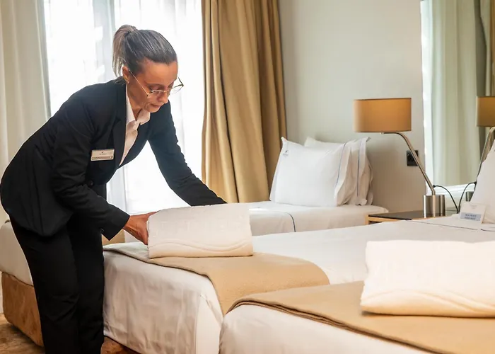 VIP Executive Azores Hotel