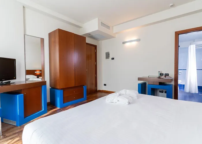 Hotel Balance