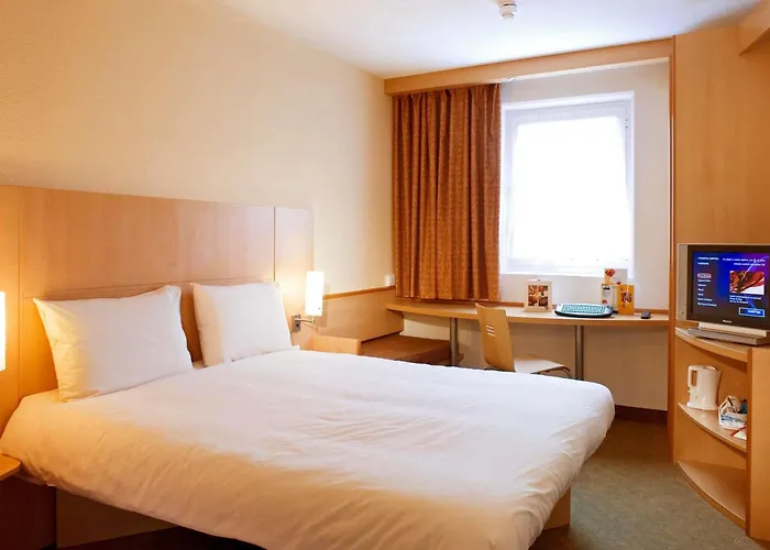 Ibis Swansea