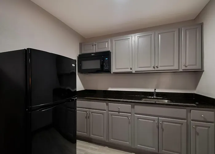 Comfort Inn Falls Church - Tysons Corner