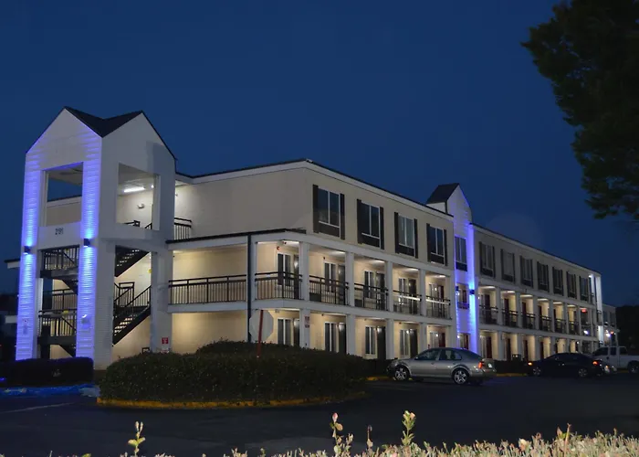 Days Inn By Wyndham Marietta-Atlanta-Delk Road