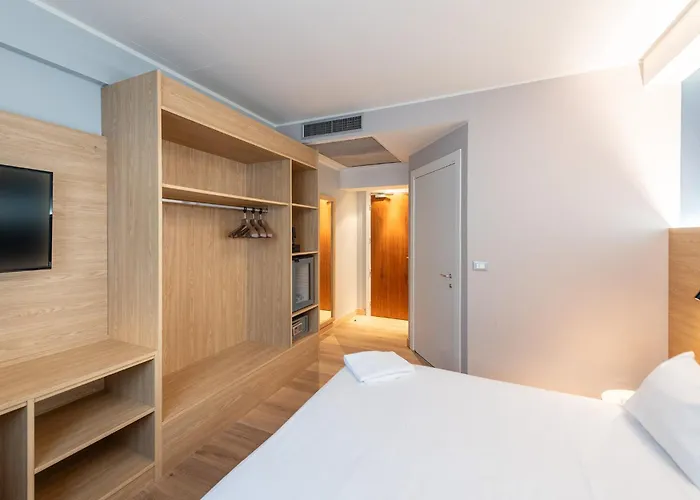 Neo Hotel