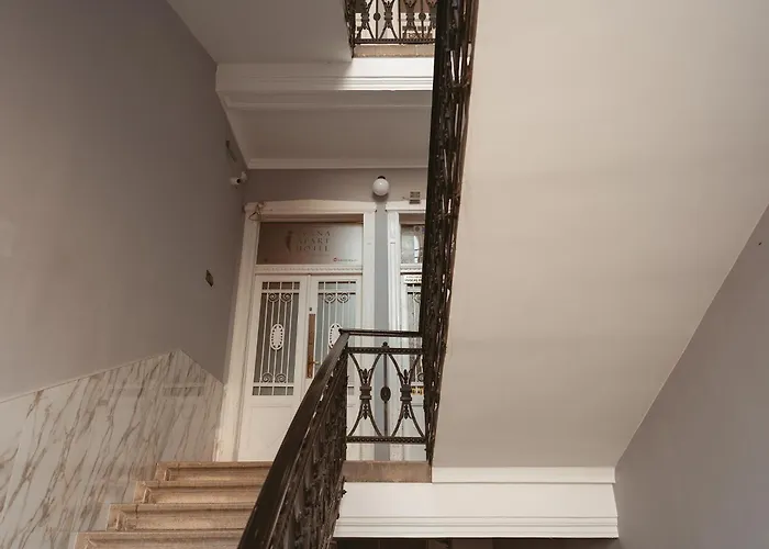 Ivana Apart Hotel
