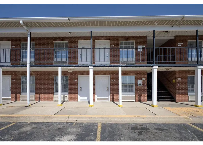 Capital O First Heritage Inn Rantoul Il I 57