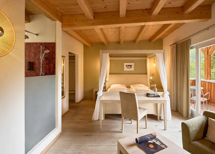 Dolomit Boutique Hotel