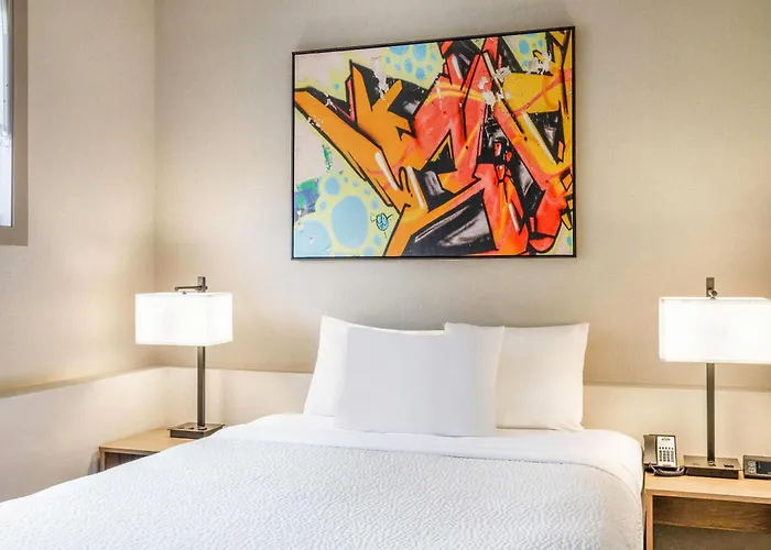 Days Inn & Suites By Wyndham West Edmonton