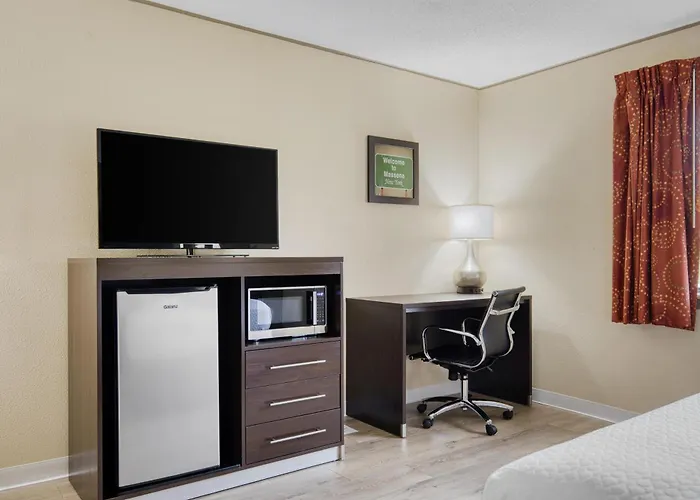 Surestay By Best Western Massena