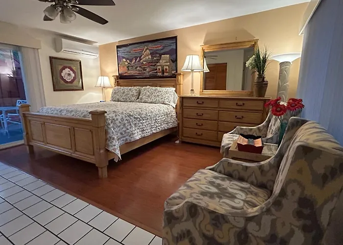 Casa Larrea Inn Palm Desert