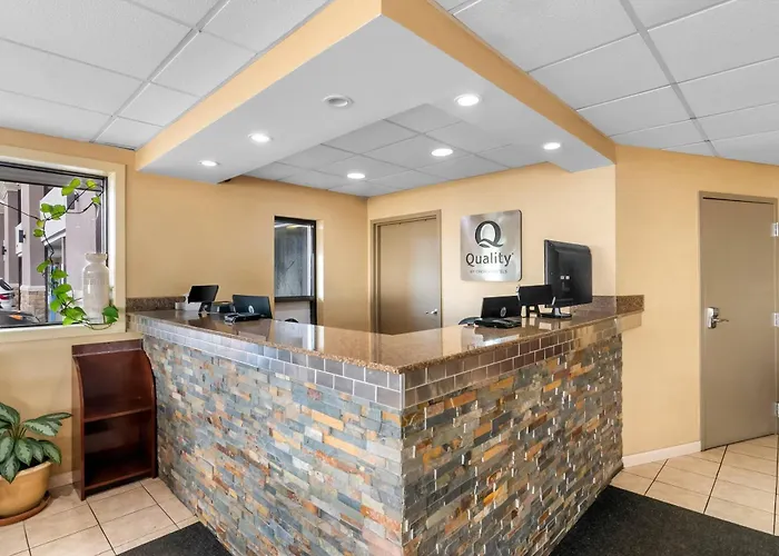 Quality Inn Waterbury East