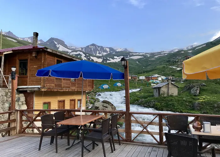 Yedigoller Hotel & Restaurant