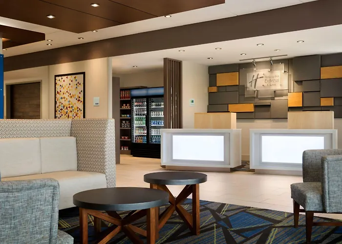 Holiday Inn Express & Suites Omaha Downtown Old Market By Ihg