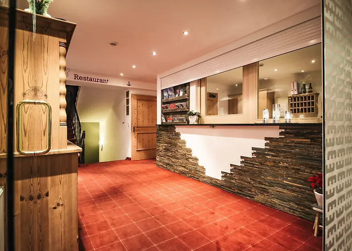 Arlen Lodge Hotel-Garni