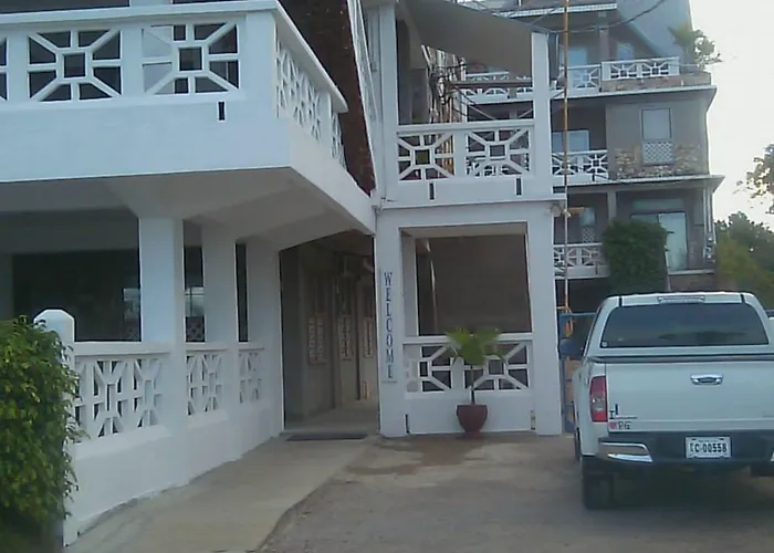 The Sea Front Inn