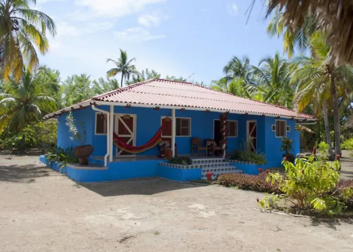 Mucura Club Hotel