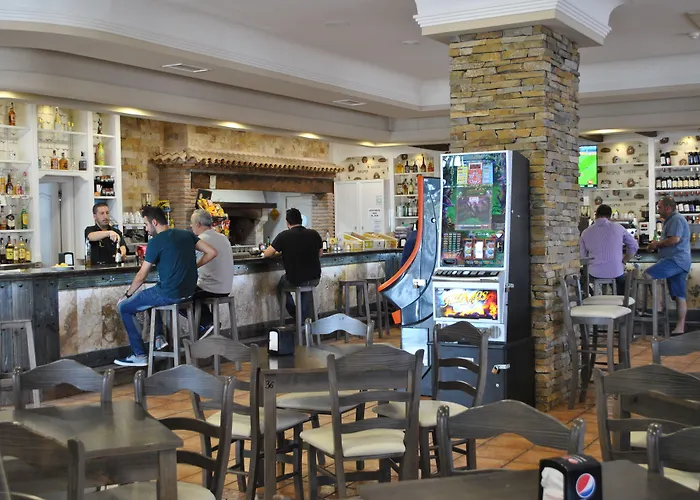Hotel Restaurante Dama de Baza