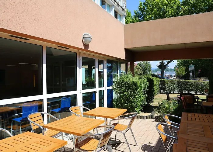 Ibis Budget Aubenas