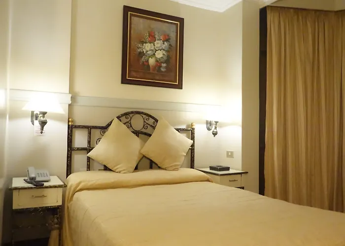 Hotel Canelsa